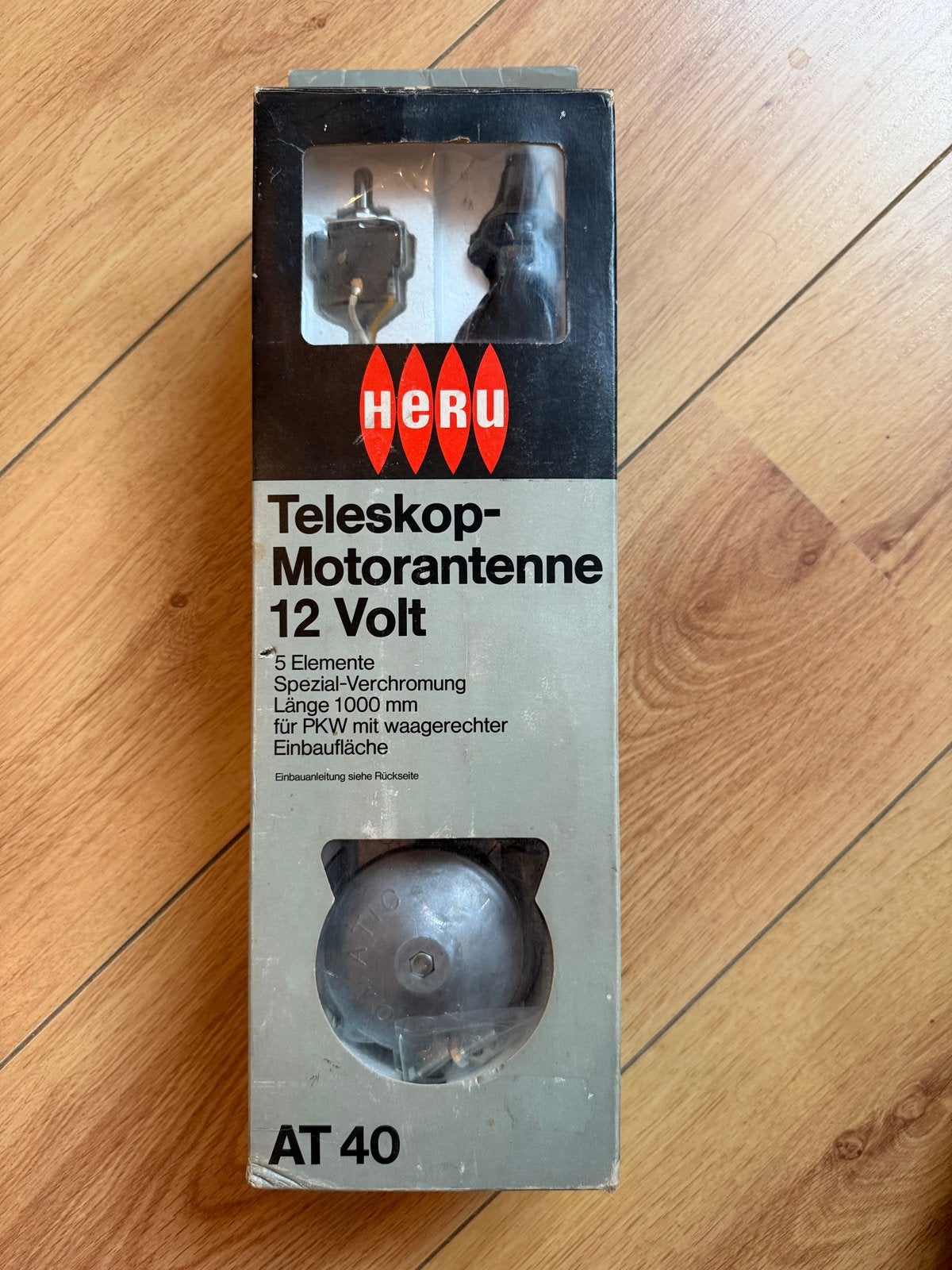 Nieuwe Elektrische Uitschuifbare Autoantenne - HERU AT 40, Ophalen of Verzenden, Nieuw, Universele onderdelen