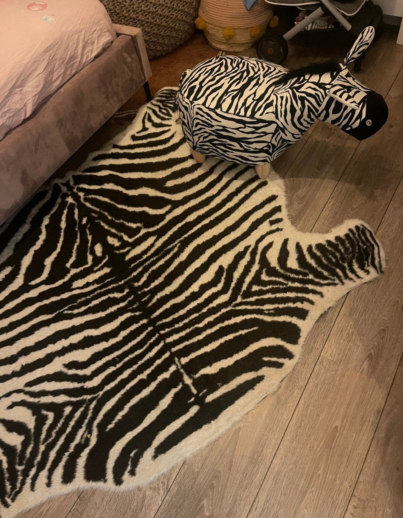 Zebra kleed en poef, Ophalen, Zo goed als nieuw, Rechthoekig, 50 tot 100 cm