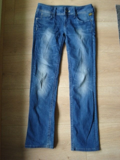 Nog hele mooie G-STAR straight maat 29 L 34, Kleding | Dames, Blauw, Ophalen of Verzenden, Zo goed als nieuw, W28 - W29 (confectie 36)