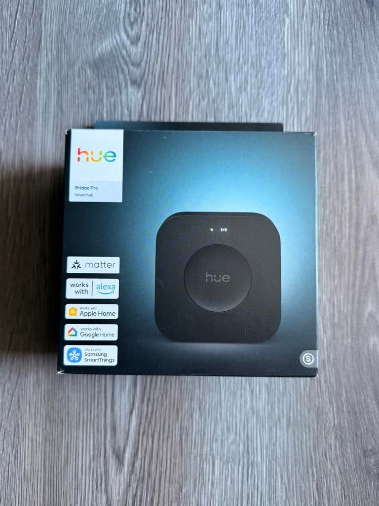 NIEUW! Hue bridge pro! Zie advertentie!, Led-lamp, Minder dan 30 watt, Nieuw, E27 (groot)