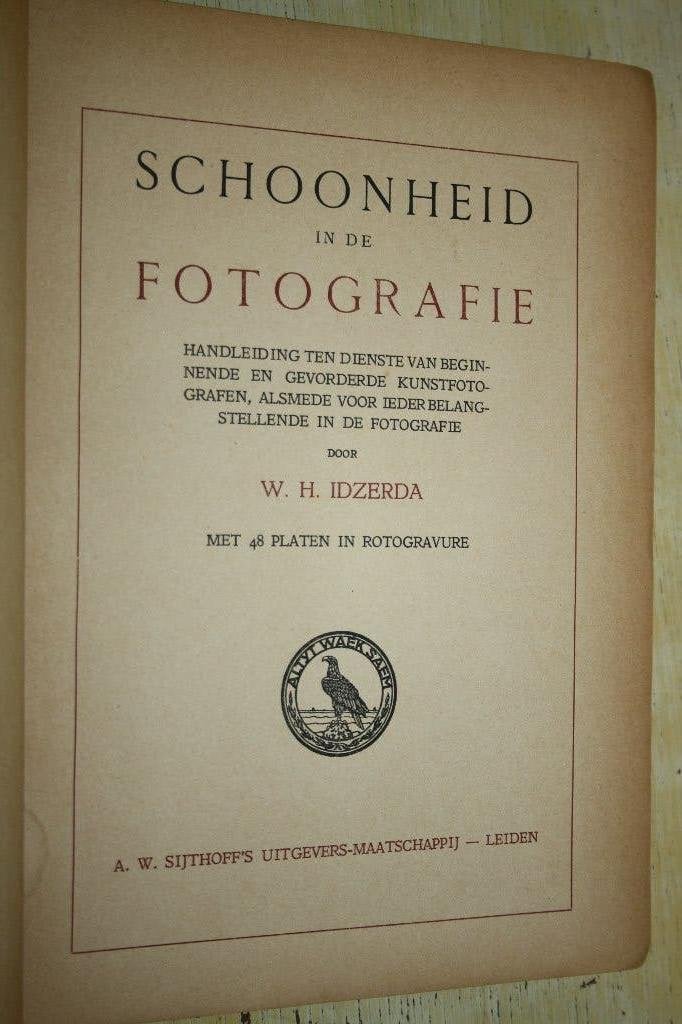 Idzerda Schoonheid in fotografie Handleiding kunstfotografen, Ophalen of Verzenden, Gelezen, Fotografen