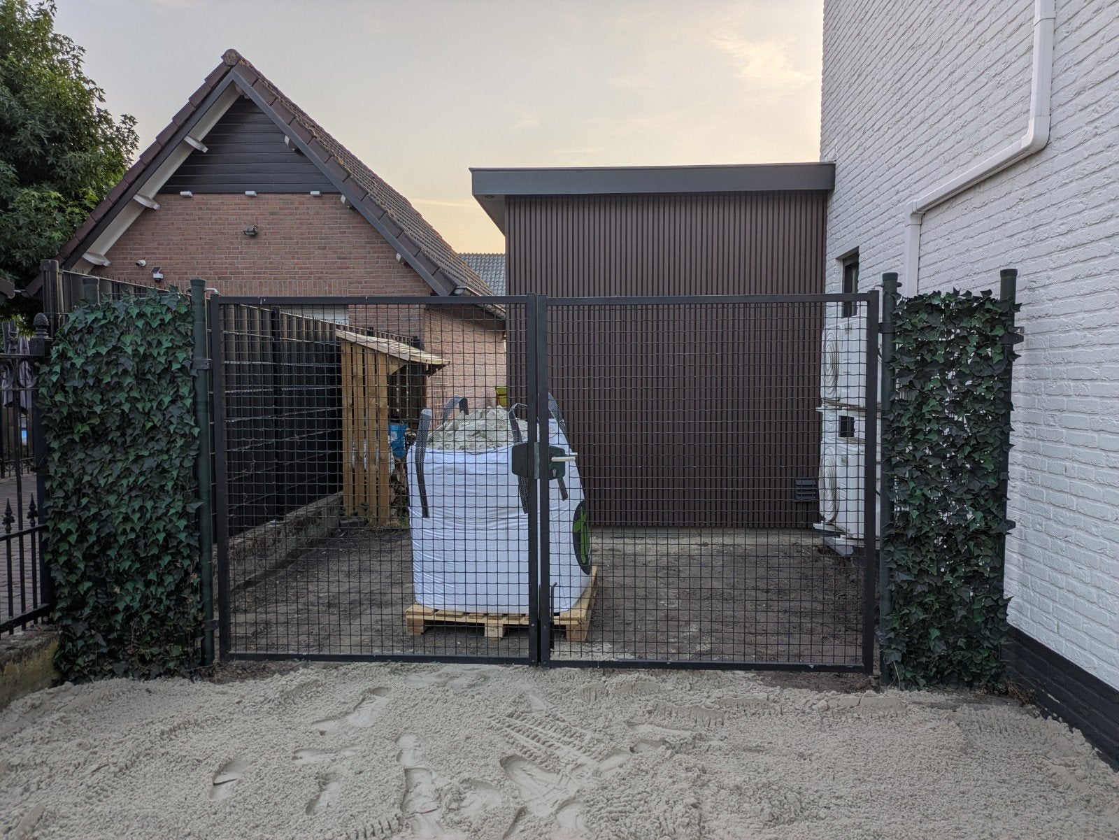 Tuinpoort, Tuin en Terras, Ophalen, Gebruikt, Staal, 150 tot 200 cm