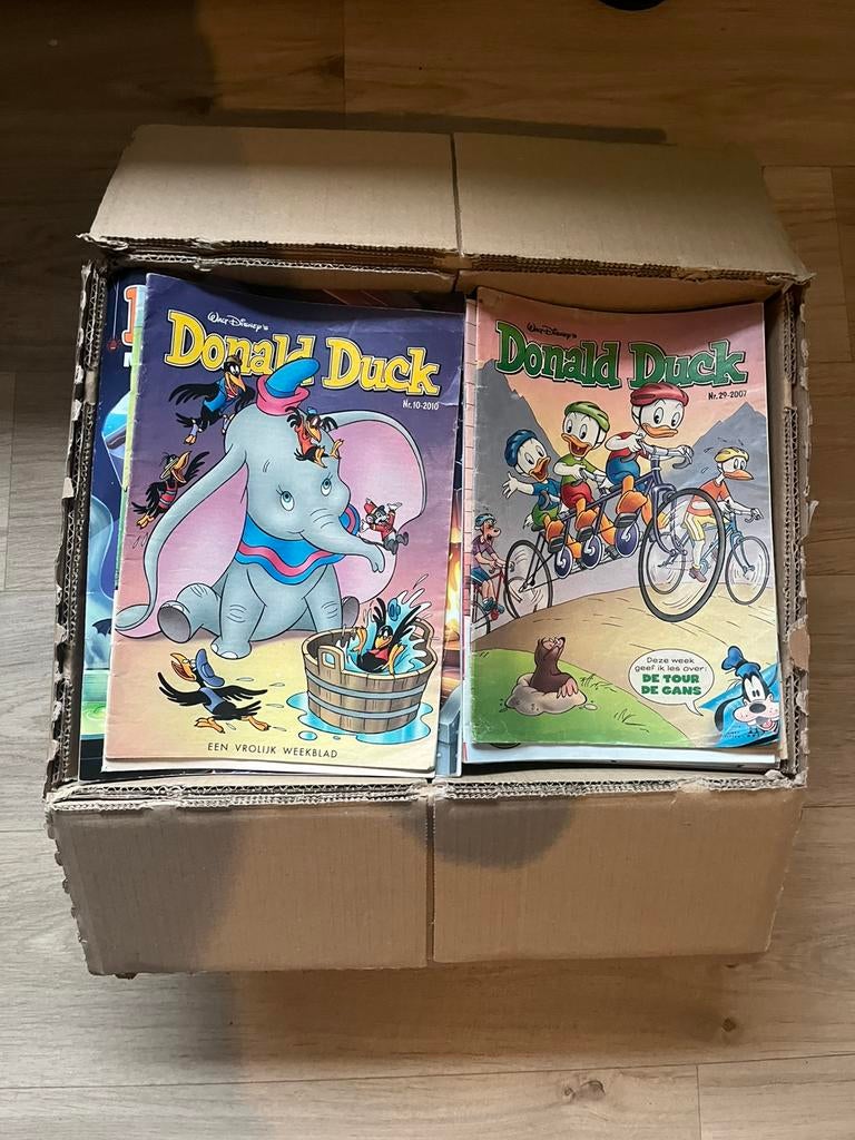 Doos vol donald ducks., Meerdere comics, Ophalen of Verzenden, Zo goed als nieuw, Europa