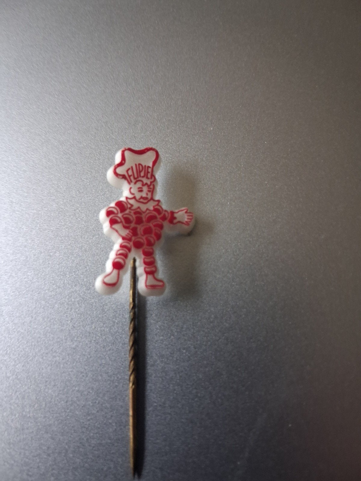 speldje Flipje tiel, Ophalen of Verzenden, Zo goed als nieuw, Overige onderwerpen, Speldje of Pin