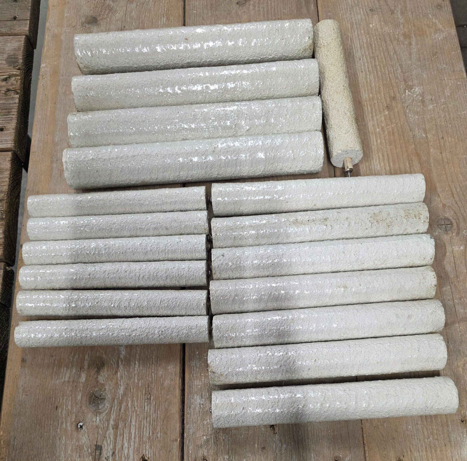 Nieuw: 14 x nagelslijtstokken voor vogel en knaagdier, Ophalen, Nieuw