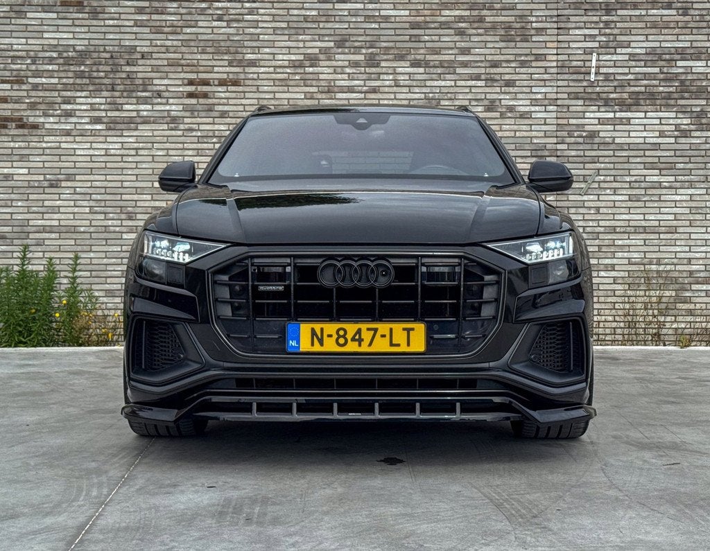 Audi Q8 55 TFSI quattro Pro Line Plus * S-LINE * B&O * TREKH, Auto's, Audi, Automaat, Gebruikt, 2080 kg, Bedrijf