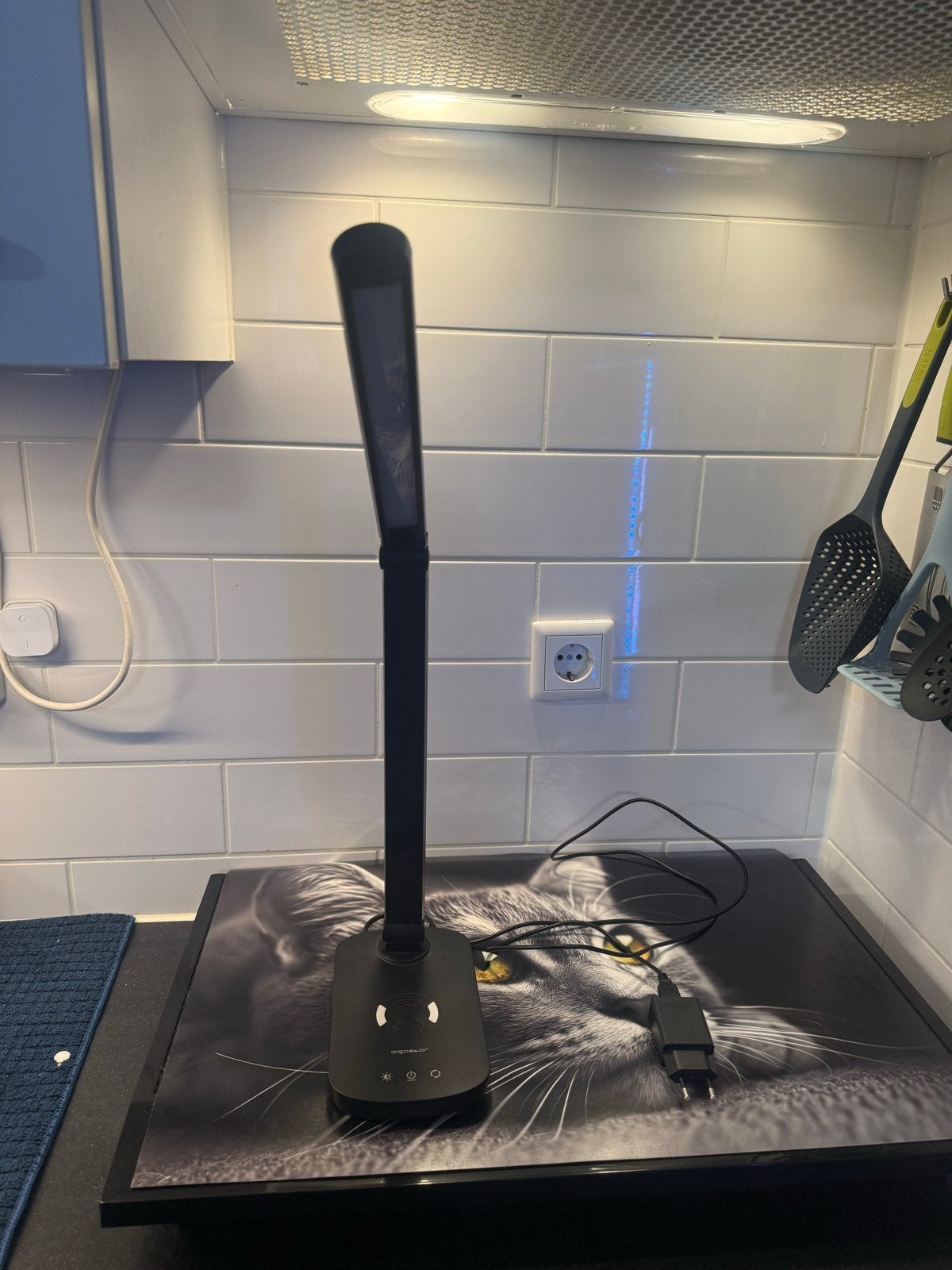 Aigostar LED Tafellamp met Draadloos Opladen, Dimbaar, Overige merken, Overige fittingen, Ophalen of Verzenden