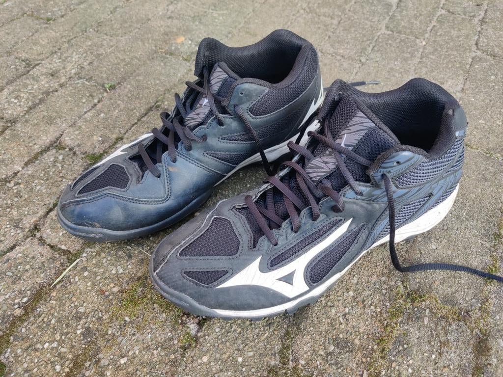 Mizuno Thunderblade 3 korfbal-/hockeyschoenen, maat 42,5, Ophalen of Verzenden, Gebruikt, Schoenen