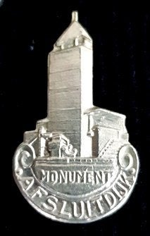 Monument Afsluitdijk speld, Ophalen of Verzenden, Nieuw, Stad of Land, Speldje of Pin