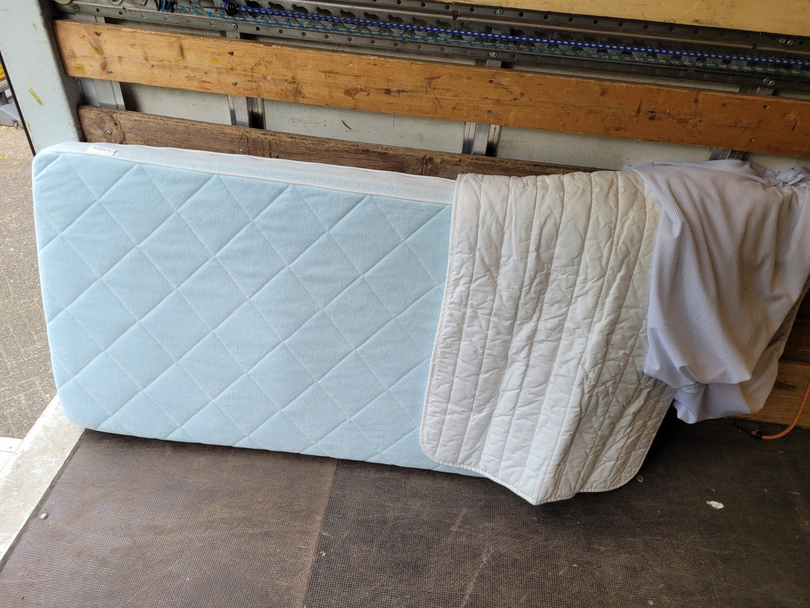 Kindermatras peuter matras Vyssa Ikea lxbxh 120x60x9cm, Ophalen, Eenpersoons, 70 cm of minder
