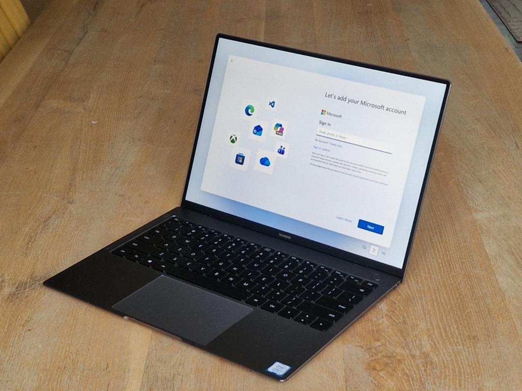 Huawei Matebook X Pro - Krachtige Ultrabook, Computers en Software, Windows Laptops, Zo goed als nieuw, 13 inch, SSD, 2 tot 3 Ghz