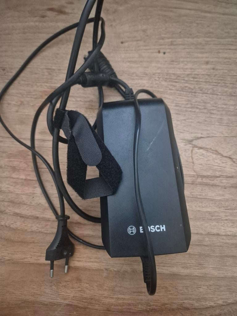 Bosch eBike Acculader 36V/4A - BCS220, Ophalen, Gebruikt