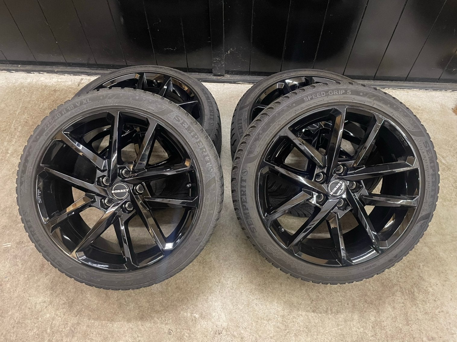 18 inch Borbet winterset 5x122 225/40/18, Auto-onderdelen, Banden en Velgen, Ophalen, 18 inch, Gebruikt, -