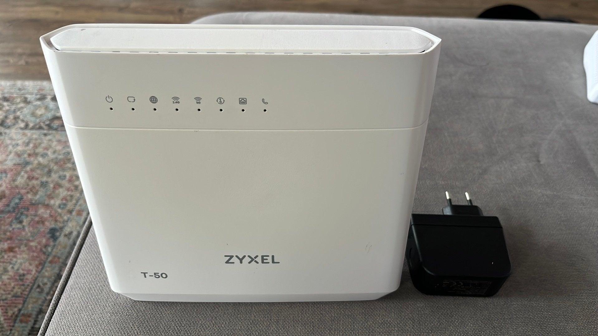 Zyxel router T50, Computers en Software, Routers en Modems, Ophalen of Verzenden, Gebruikt, Router