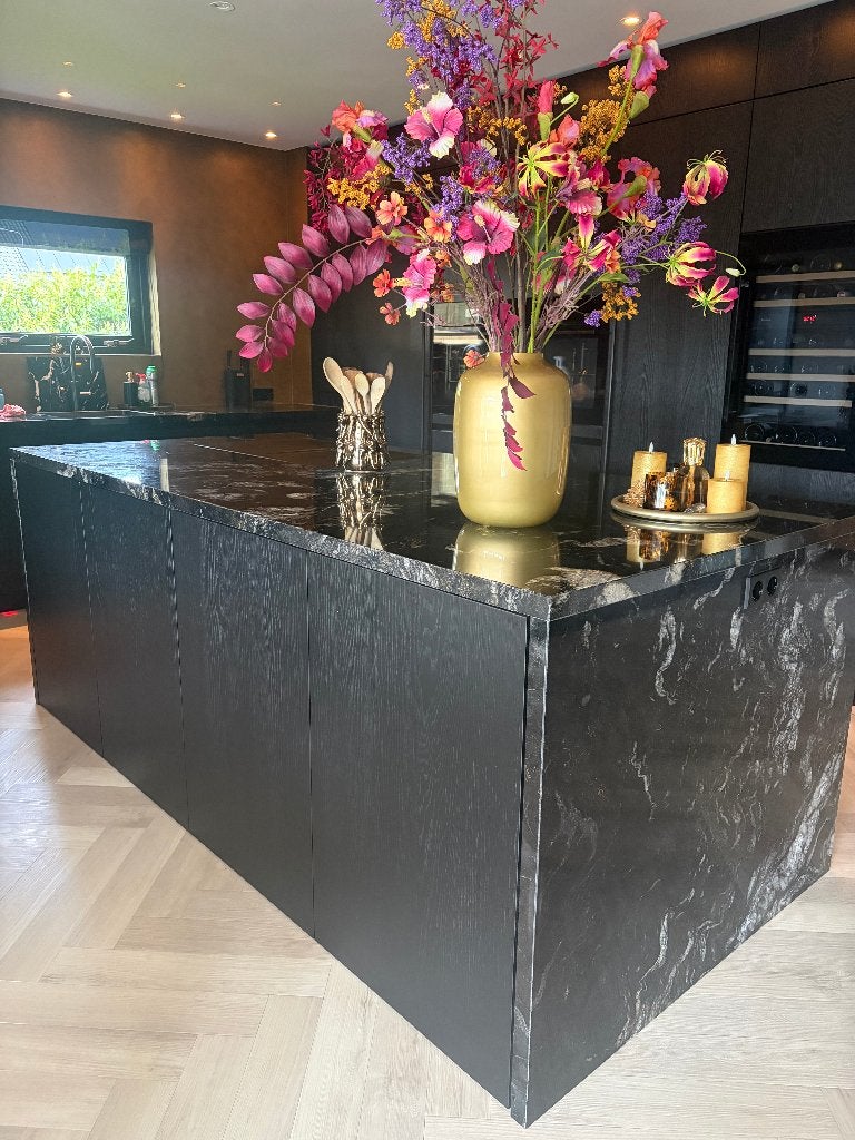Nieuw natuursteen keukenblad/ Hotel Chique, Ophalen, 75 cm of meer, Zwart, Nieuw