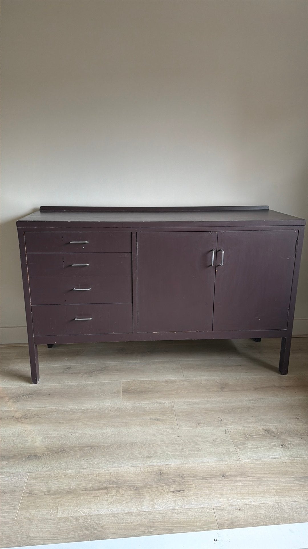 Vintage Dressoir - Enchanting Eggplant, Ophalen, Gebruikt, 100 tot 150 cm, Met lade(s)
