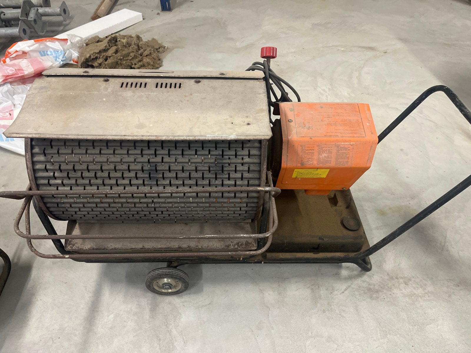 2x Infrasun HR-50B-KA Diesel Heater, Ophalen