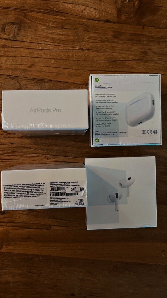 Air pods Pro 2 - 4 stuks (geseald), Nieuw, Bluetooth, Ophalen of Verzenden, Apple