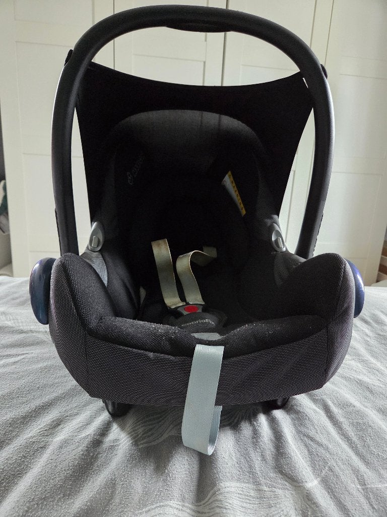 Maxi Cosi CabrioFix i-Size babystoeltje