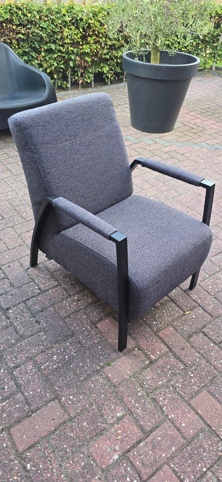 Comfortabele Feelings fauteuil - Grijs stof en metaal, Ophalen, Modern, Comfortabel, Gebruikt, 75 tot 100 cm