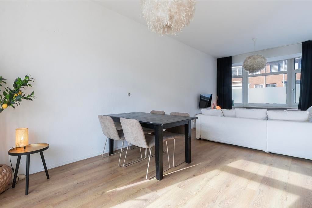 Set van 2 gebruikte eetkamerstoelen - Stof en metaal, Ophalen, Gebruikt, Vier, Stof