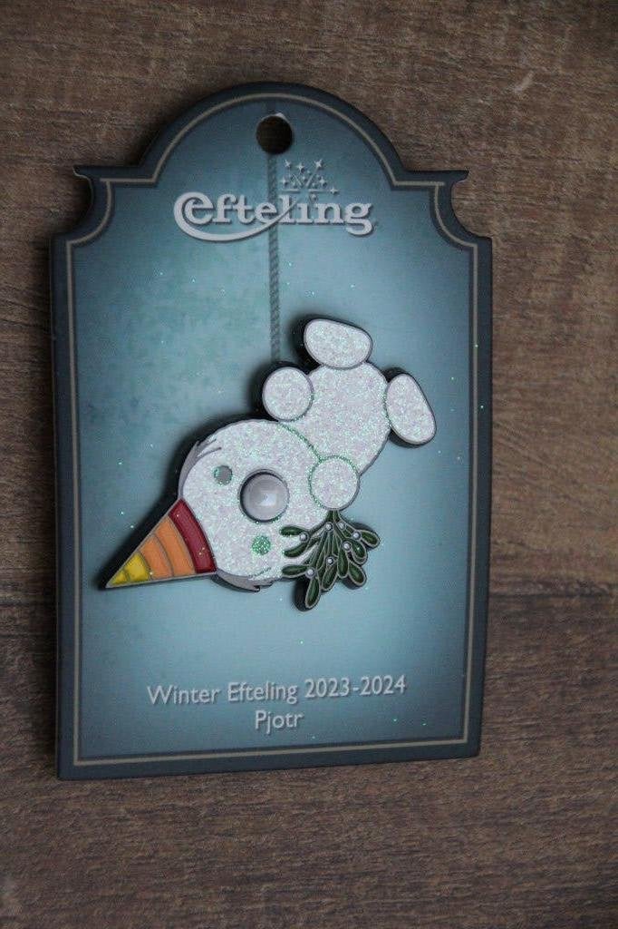 efteling pin  winter pin 2023 / 2024 pjotr, Ophalen of Verzenden, Zo goed als nieuw, Button of Speldje