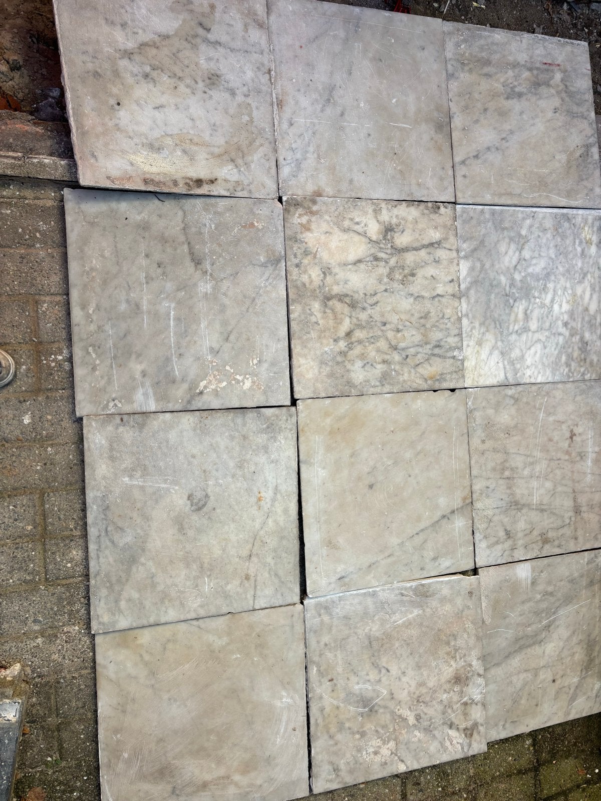 Carrara Marmer Tegels en Drempel - 12 stuks (50x50x2cm), Ophalen, 40 tot 60 cm, Gebruikt, Minder dan 5 m²