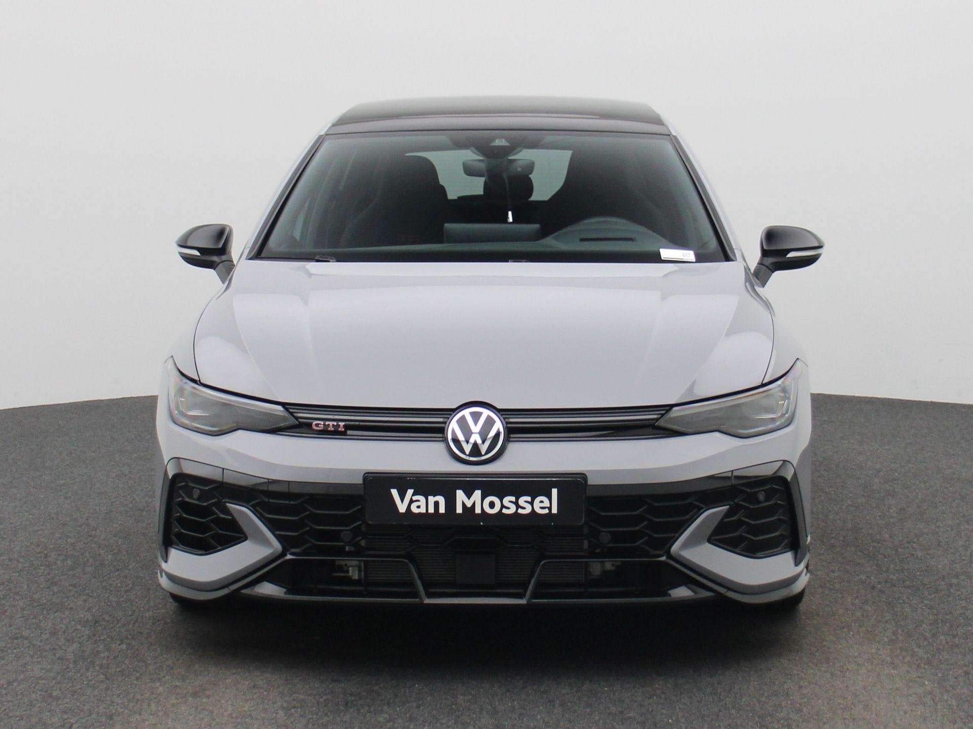 Volkswagen Golf 2.0 TSI GTI Clubsport 301 PK| Panoramadak |, Auto's, 12 maanden, Stof, 4 cilinders, Bedrijf