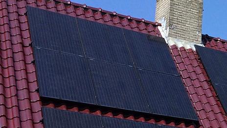Sharp 300 Wp zonnepanelen + Solaredge optimizers, Ophalen, Gebruikt, Paneel, 200 wattpiek of meer