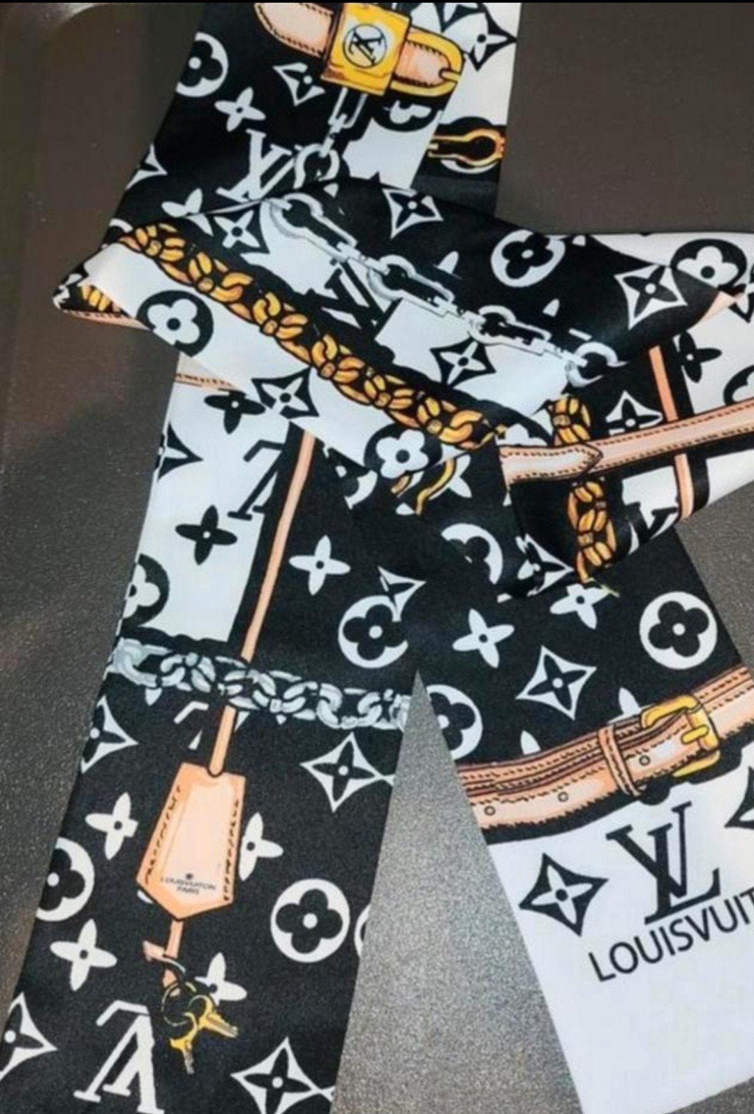 Louis vuitton bandeau, Ophalen of Verzenden, Nieuw, Maat 46/48 (XL) of groter, Sjaal