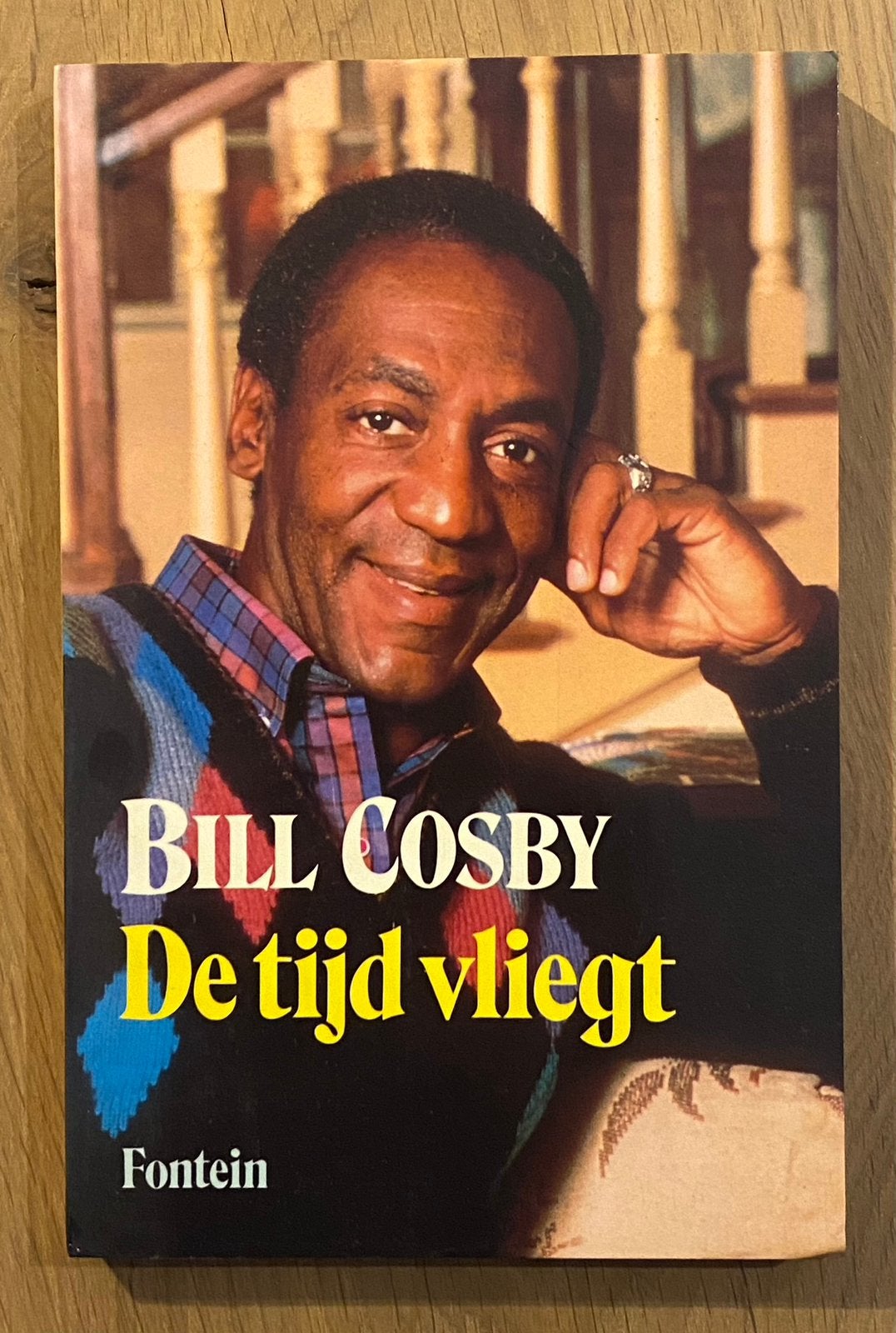 BOEK | De tijd vliegt - Bill Cosby (120 pag.), Ophalen of Verzenden