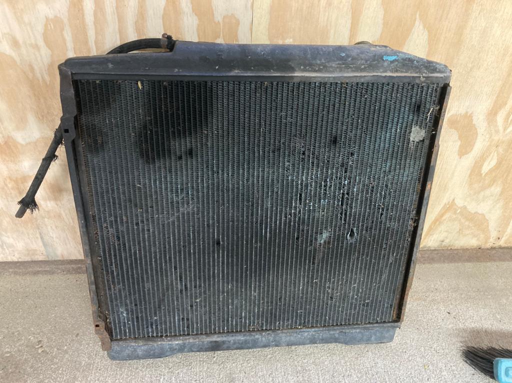 W116 radiator V8 350 450 automaat, Ophalen, Gebruikt