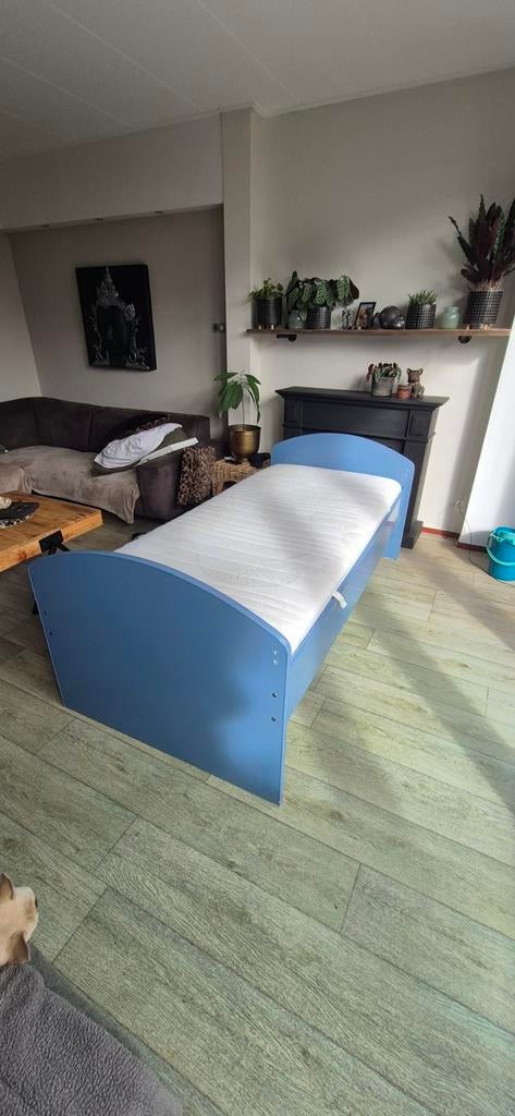 Eenpersoonsbed, Huis en Inrichting, Slaapkamer | Bedden, Ophalen, Gebruikt, 90 cm, Eenpersoons