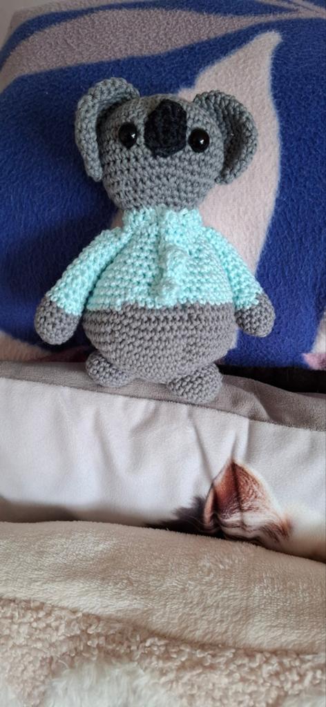 Leuk gehaakt koala beertje - wie komt dit vriendje ophalen?, Kinderen en Baby's, Speelgoed | Knuffels en Pluche, Zo goed als nieuw