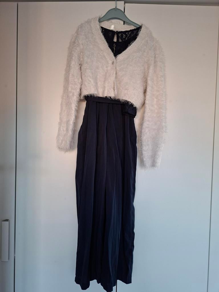 Donkerblauwe meisjes jumpsuit met kant + fluffy ecru bolero, Ophalen, Zo goed als nieuw