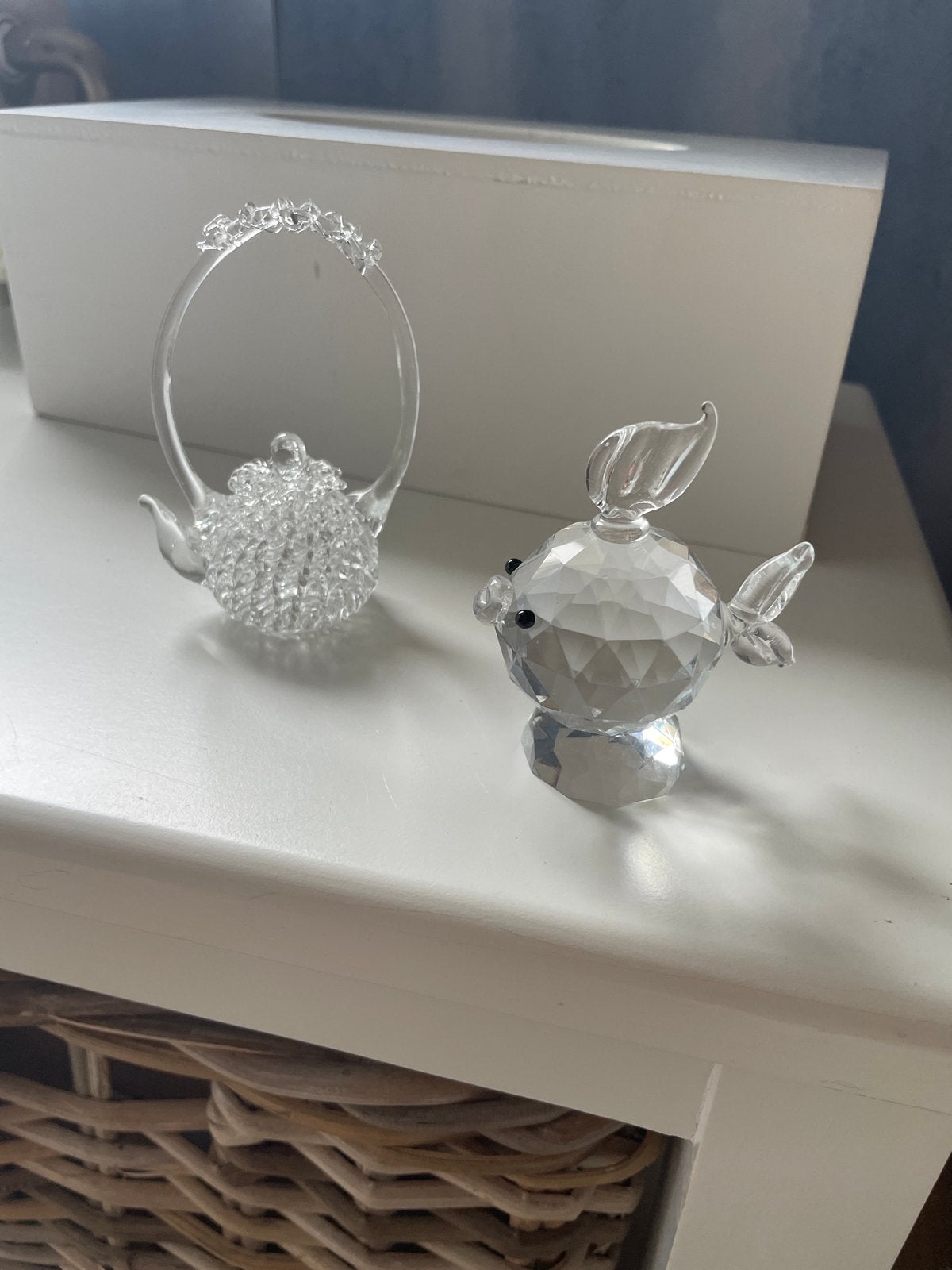 Glazen theepotje en visje decoratie, Ophalen of Verzenden, Zo goed als nieuw