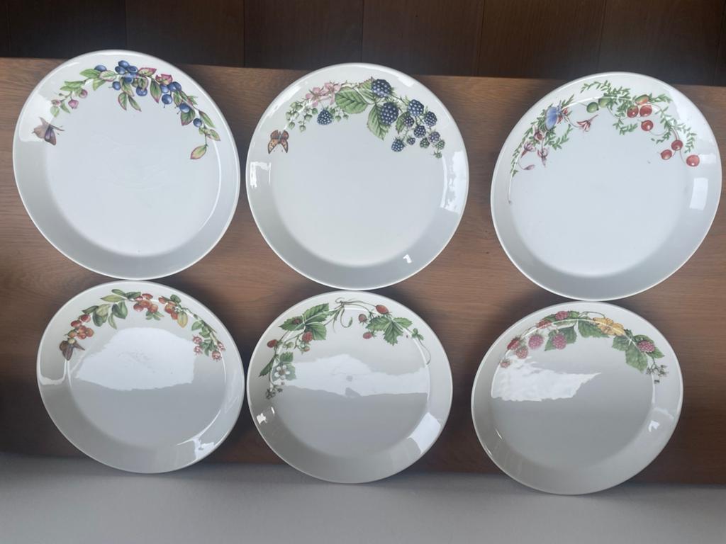 Marolein Bastin 6 borden TEAB, Huis en Inrichting, Keuken | Servies, Ophalen, Zo goed als nieuw