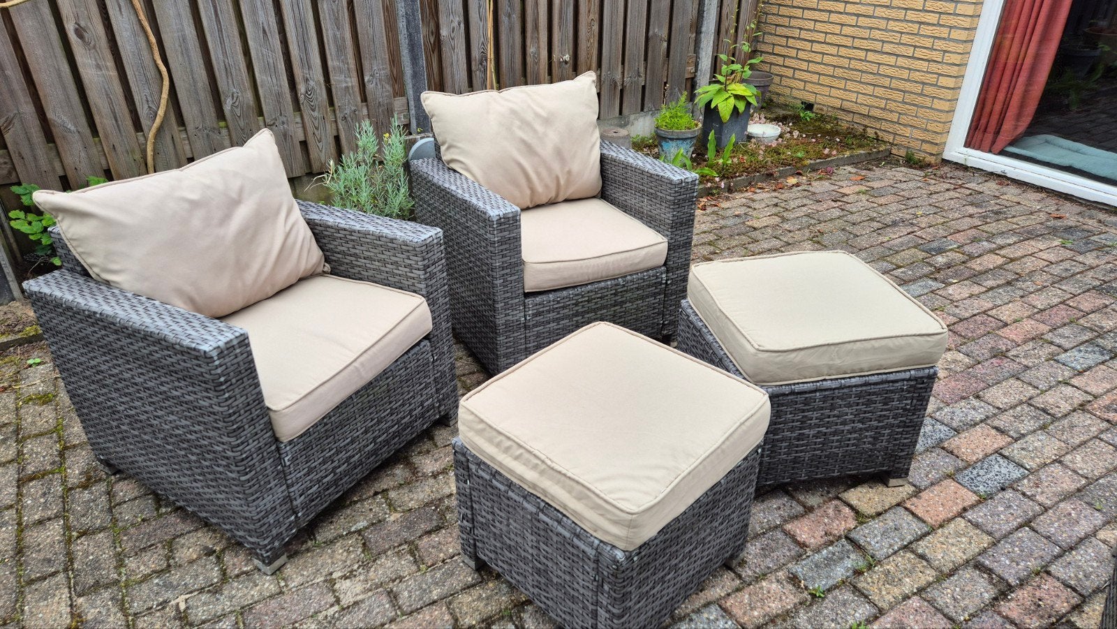 Loungeset met kussens, Ophalen, 4 zitplaatsen, Loungeset, Wicker