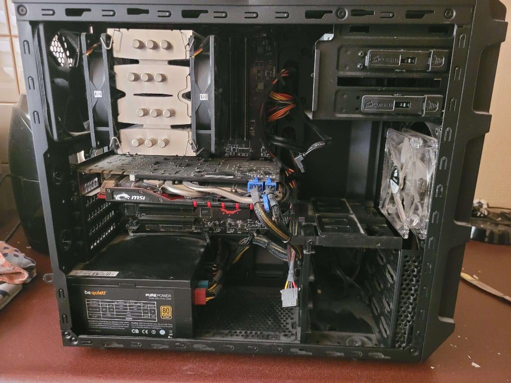 pc i7 4790k, Ophalen, Zelf gebouwde pc, Zo goed als nieuw, SSD