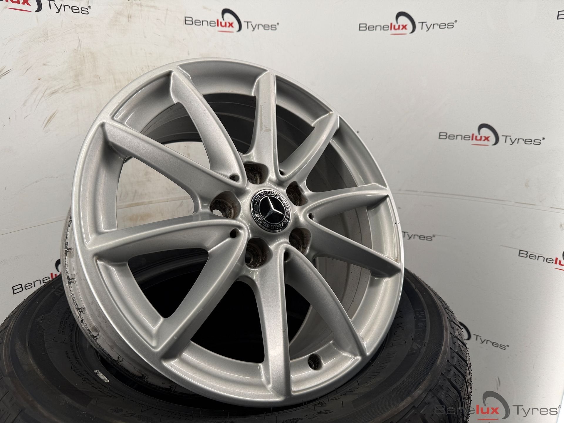 Mercedes Vito V-klasse W638 W639 W640 MB Benz bus cargo, Auto-onderdelen, Banden en Velgen, -, Banden en Velgen, All Season, -