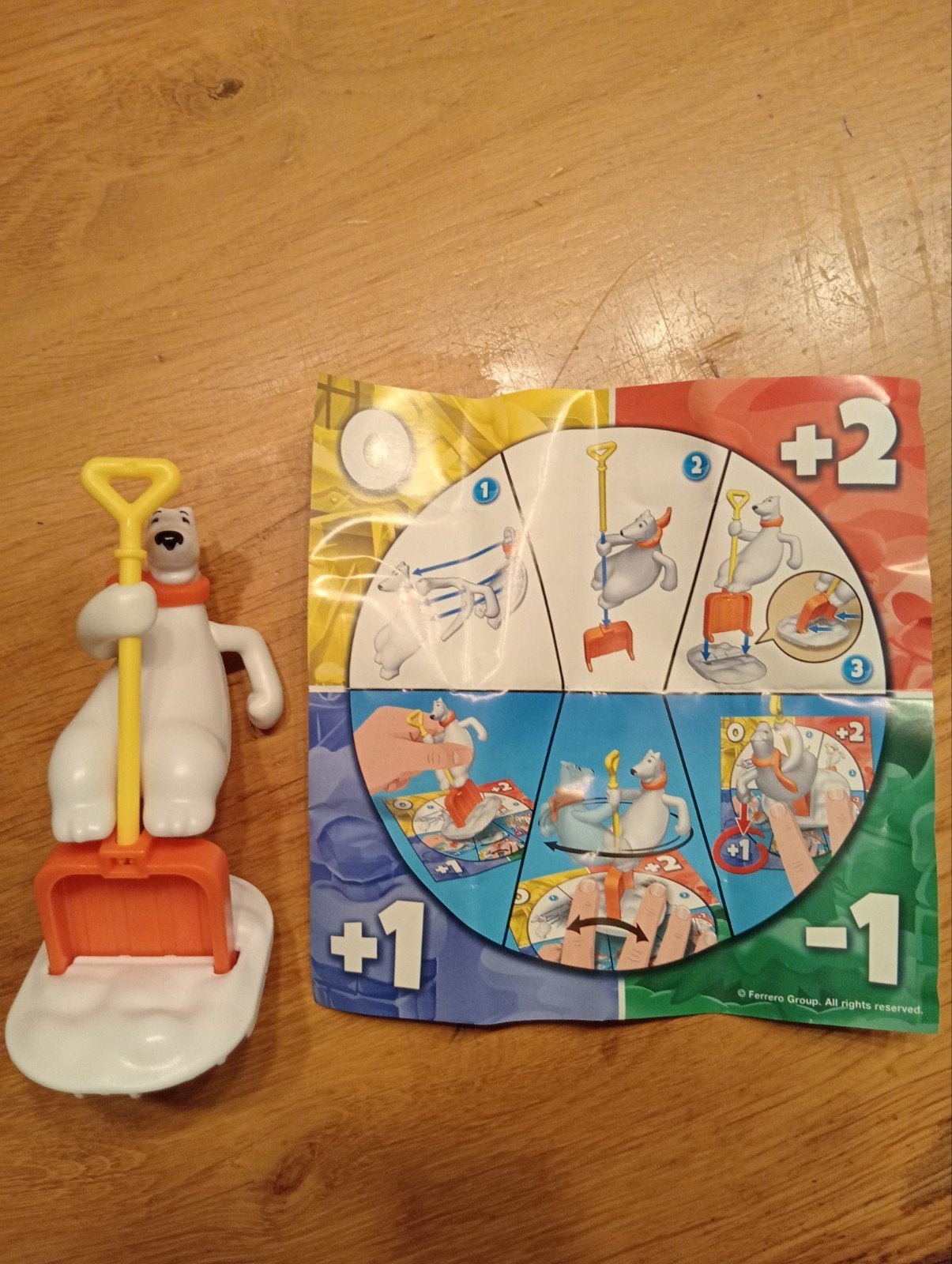 Ferrero Kinder Surprise VQB12 IJsbeer met schepje, Verzamelen, Ophalen of Verzenden, Nieuw, Overige typen