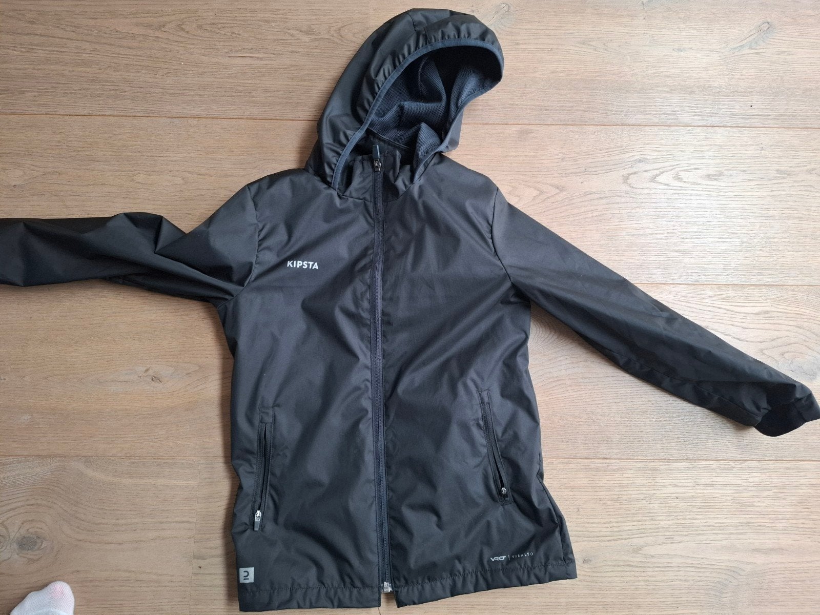 Kipsta regenjas voor kinderen, maat 123-130 cm, Ophalen, Zo goed als nieuw, Kipsta, Jongen of Meisje