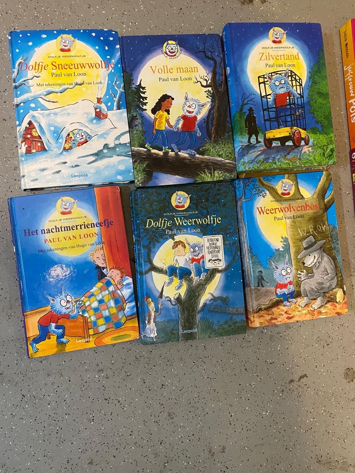 Dolfje Weerwolfje boeken - Paul van Loon (6 stuks), Ophalen, Gelezen, Fictie