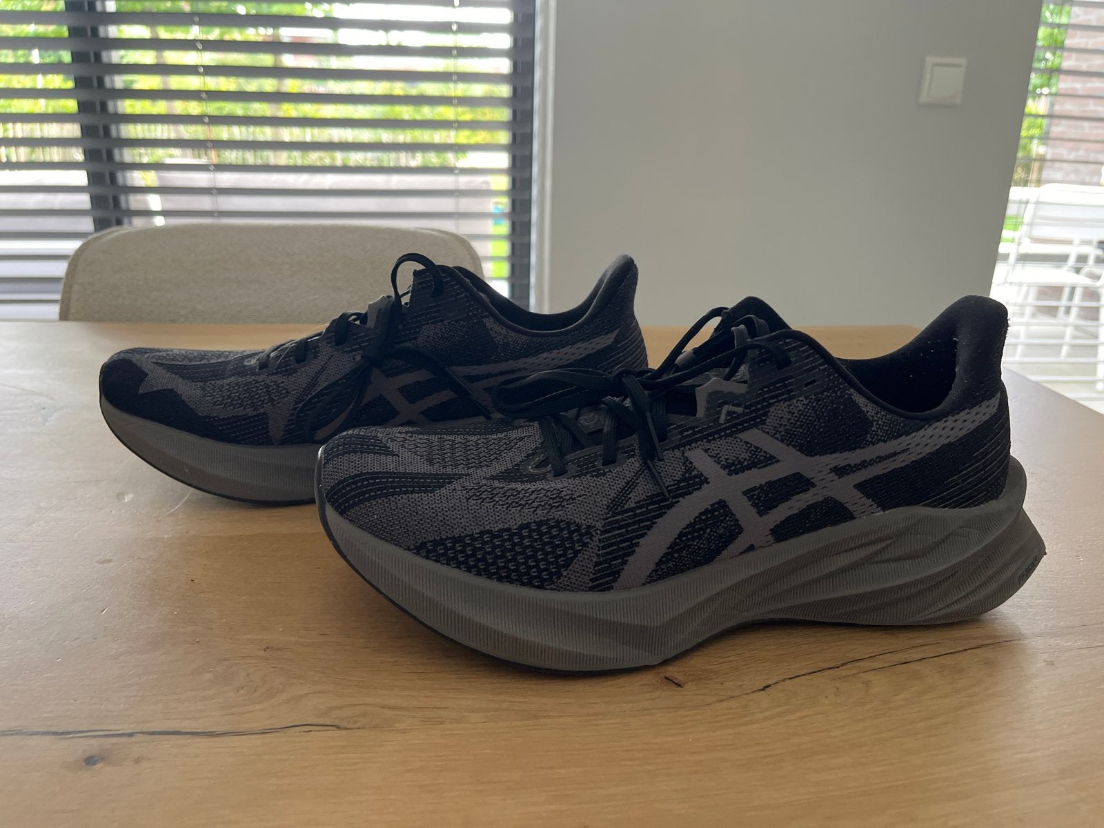 ASICS hardloopschoenen - Zo goed als nieuw, Ophalen, Hardloopschoenen, Zo goed als nieuw, Hardlopen