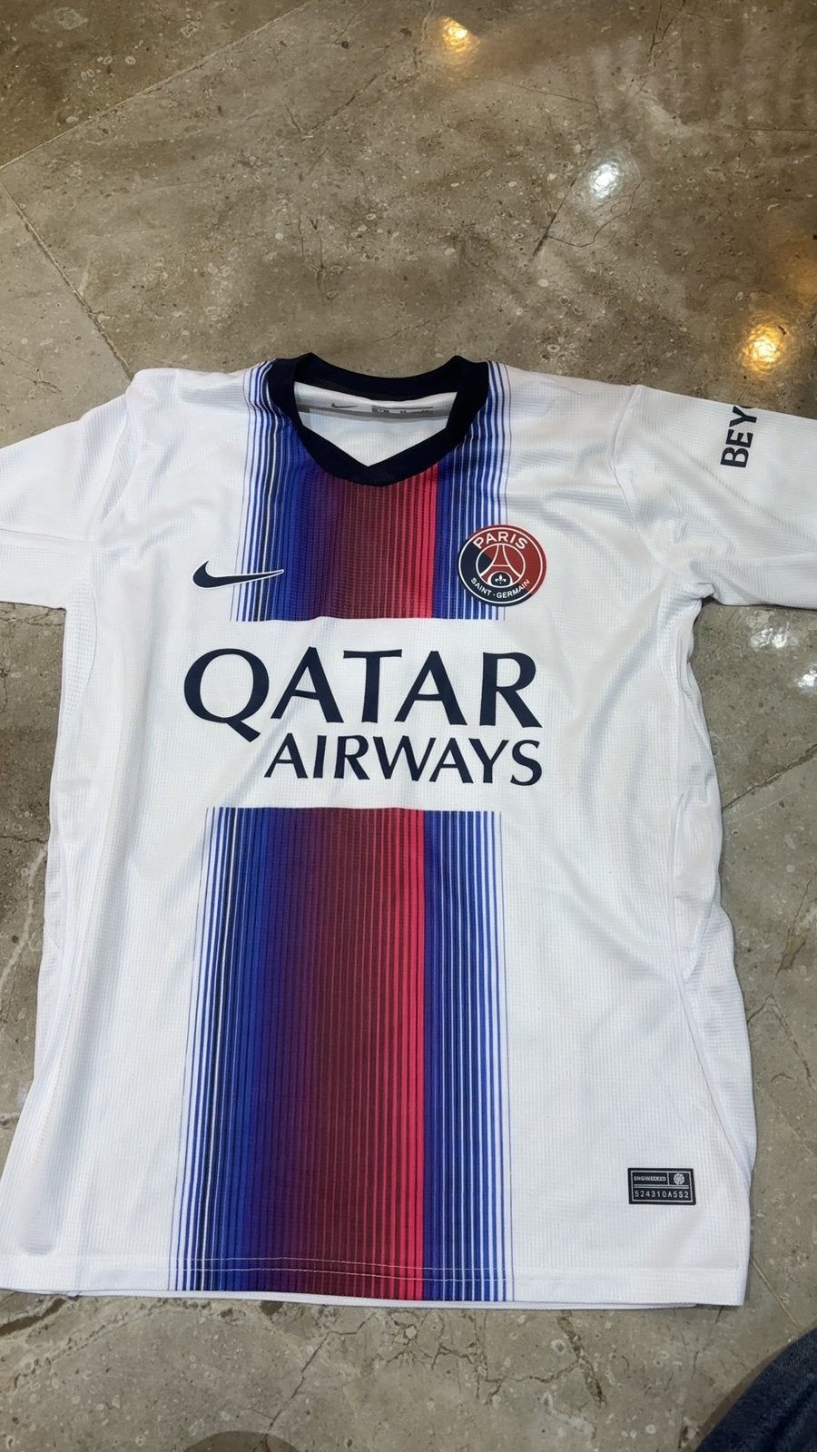 PSG shirt, Maat M, Verzenden, Zo goed als nieuw, Shirt
