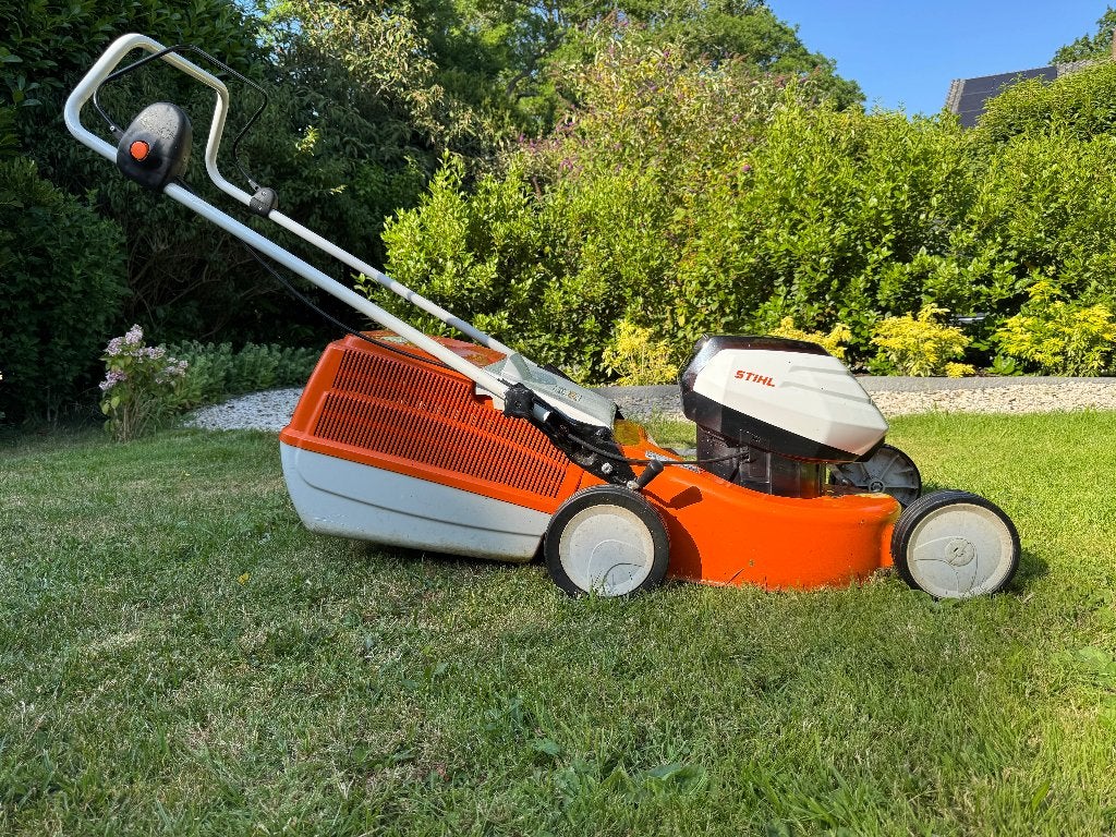 Stihl Accugazonmaaier 248RMA, Ophalen, Cirkelmaaier, Stihl, Gebruikt