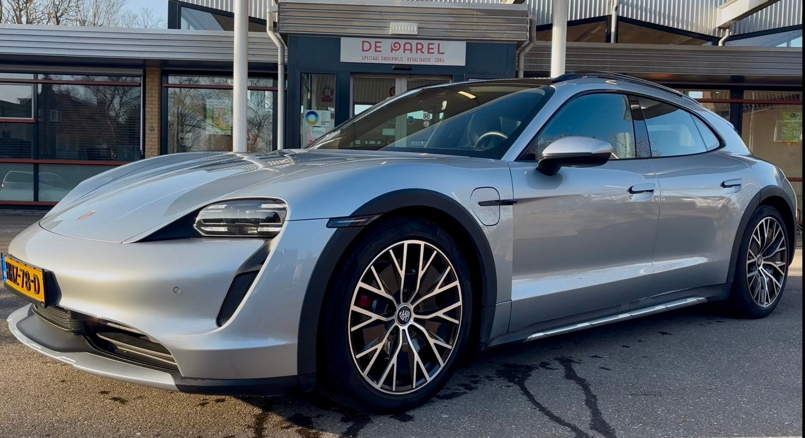 Porsche Taycan 4S Cross Turismo 93kwh, Auto's, Zwart, Leder, Vierwielaandrijving, Particulier
