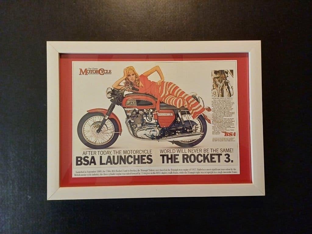 BSA Rocket 3 Motorcyle reclame poster afbeelding kader, Gebruikt, A4 of kleiner, Rechthoekig Liggend, Ophalen of Verzenden