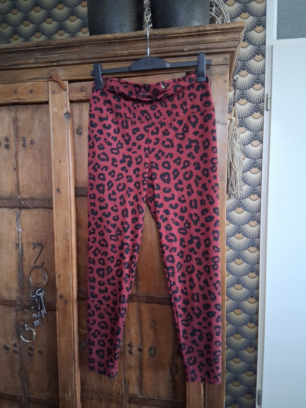 Sportbroek nieuw met panterprint!, Ophalen of Verzenden, Nieuw, Maat 46/48 (XL) of groter, Kort