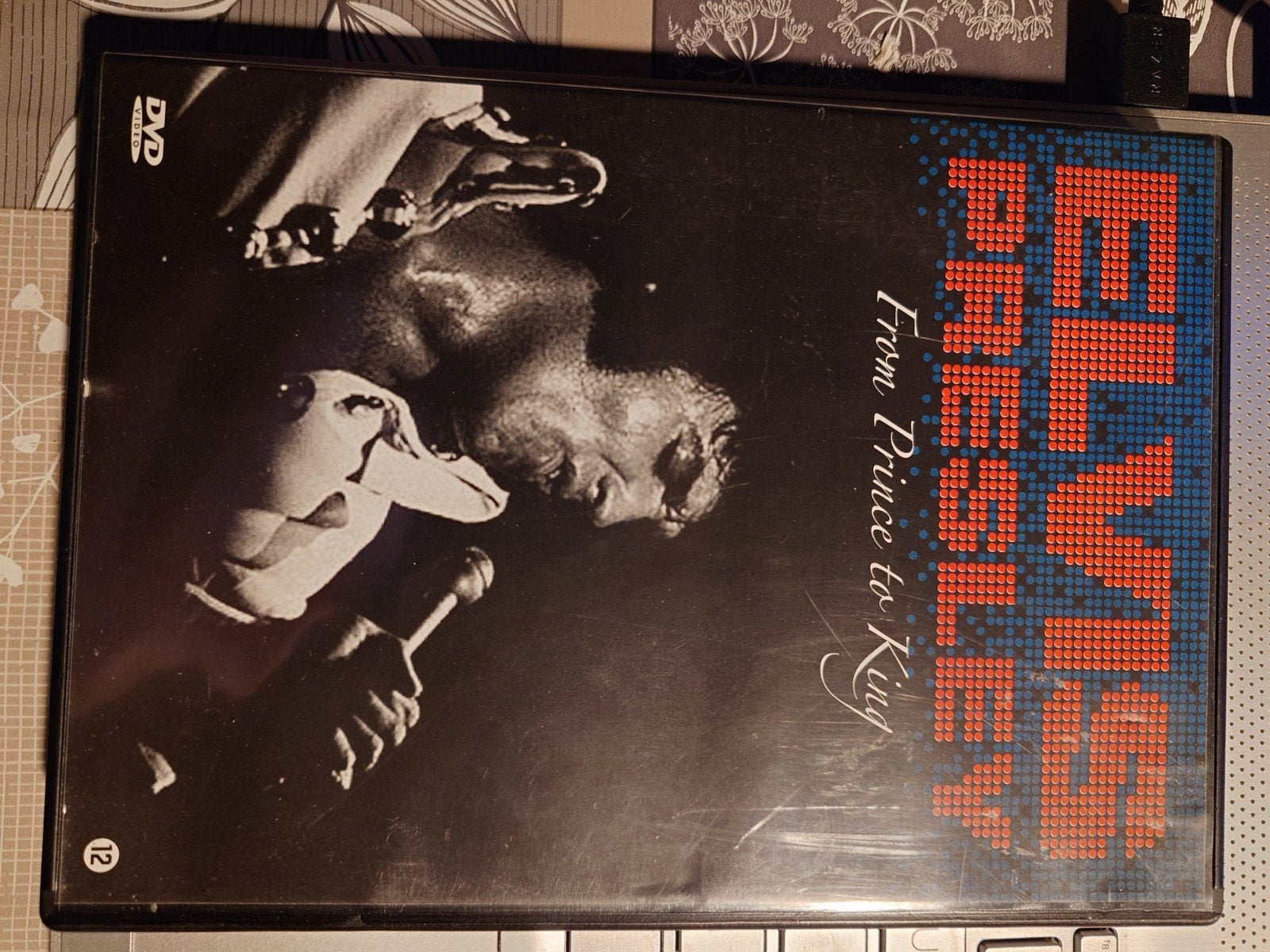 Elvis Presley - From Prince to King DVD, Gebruikt, Overige genres, Ophalen of Verzenden, Vanaf 12 jaar